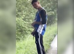 Girlfriend filming you pissing is next lvl