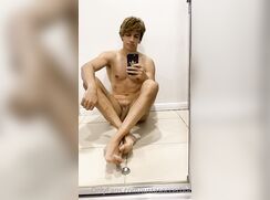 grade A ass SOCCERBOI.