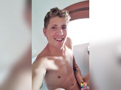 [HBW] Cumming In The Bathtub 25112021Solo Sex