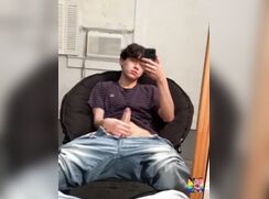 HBW Cumming On Cam 23031426