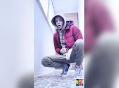 [HBW] Masturbating XXL 08021438