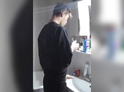 He cums into the sink