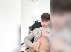 He helps himself - 472