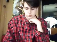 He loves to show himself on cam