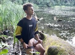 he realy likes wank outside