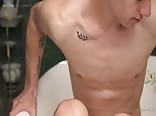 Heisser junger Mann und sein Hodensack Boy Porn