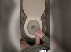 Homie Cum in toilet