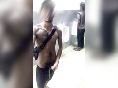 HORNY BITCHe