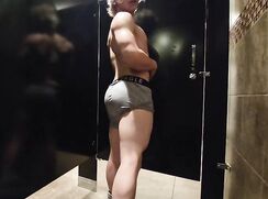 hot 18 year old bodybuilder ethan pt1