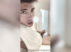[HOT OF][0572] Hot OF wanking clip