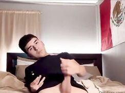 [HOT OF][1204] Hot OF wanking clip