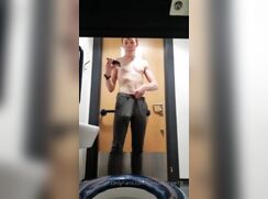 [HOT OF][1463] Hot OF wanking clip