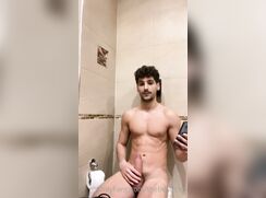 [HOT OF][1595] Hot OF wanking clip