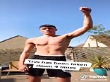 Hot will body show off in public 