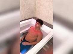 Hot z in bathtub