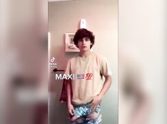 hung 18 yr old TikTok boy exposed