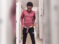 HUNG* COLLEGE BULL TEASES BBC