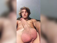 Hung Hippie Hottie Uses Hole