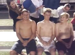 Ice Bucket Fun (nn)