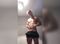 Irish Hunk Oiled Up Solo Gay Porn Tube