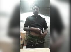 JERKING On The CLOCK! Teen KFC Employee*!