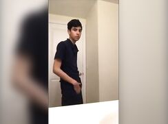 Jeune arab twink