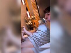jo and cum