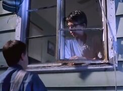 Joe The King (movie 1999 spanish version)