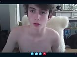 Jonas komt klaar twink gay porn boy