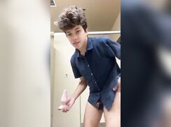 Kink at college!