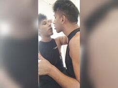 kissing mirror