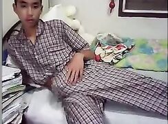 latino teenager who jerks off