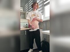 Lean lad has a wank