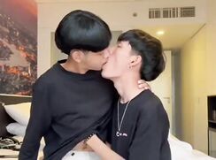 Let's Cam a Thai Boy Cumming