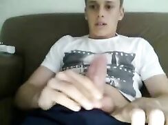 Little dick cums