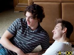 Long Hair Randy Reno Fucks a Beautiful boy