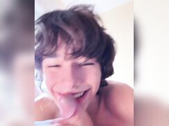 Lovely boy show2