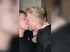 Make out Bros