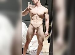 Mirror Boy Show Me PL