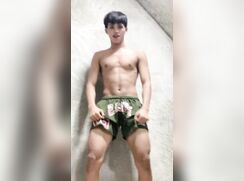 more king esguerra sexy dance
