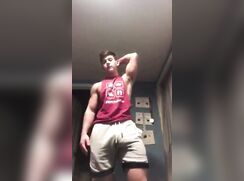 Muscle Bro 1