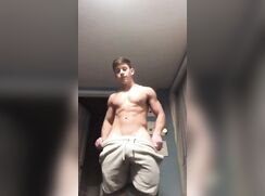 Muscle Bro 3