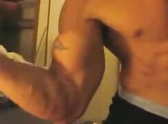 Muscle worshipping