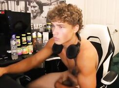 Nate se masturbe en cam twink porn