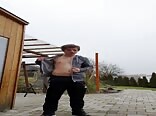 No one around! strip boys porn