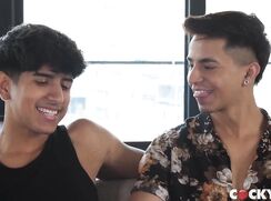 Noah fox and Angel santana first time flip flop