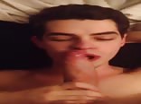 novinho mamando dotadão