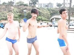 ♫  Parodie du clip de Katy Perry Les Gurls ♫