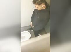 Piss spy
