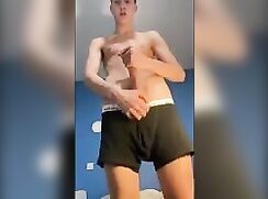 Popperbate Hung Twinks